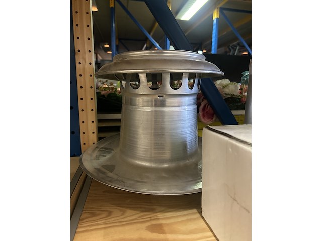 Partij bouwmaterialen en diversen - afbeelding 6 van  9