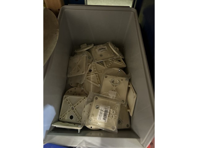 Partij bouwmaterialen en diversen - afbeelding 7 van  9