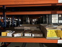 Partij bouwmaterialen en elektronica w.o. tece, magnum mrc, jaca - afbeelding 1 van  8