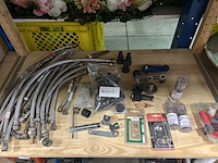 Partij bouwmaterialen w.o. rubi, karwei - afbeelding 1 van  7