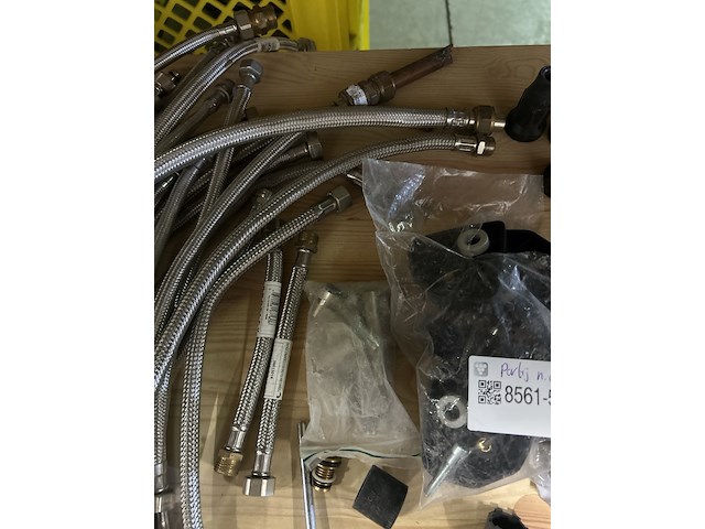 Partij bouwmaterialen w.o. rubi, karwei - afbeelding 7 van  7