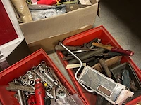 Partij bouwmaterialen, zwaar handgereedschap en werkplaatsbenodigdheden w.o. handson - afbeelding 12 van  12