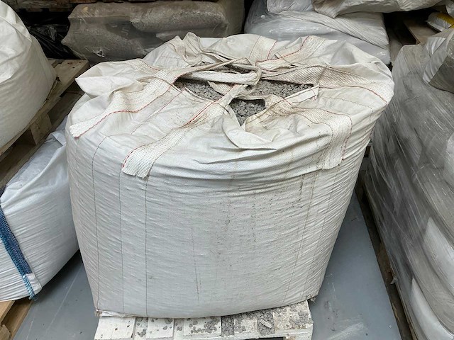 Partij bouwmaterialen - afbeelding 9 van  13