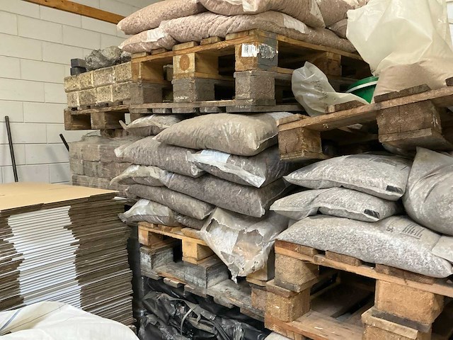 Partij bouwmaterialen - afbeelding 11 van  13