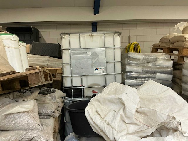 Partij bouwmaterialen - afbeelding 13 van  13