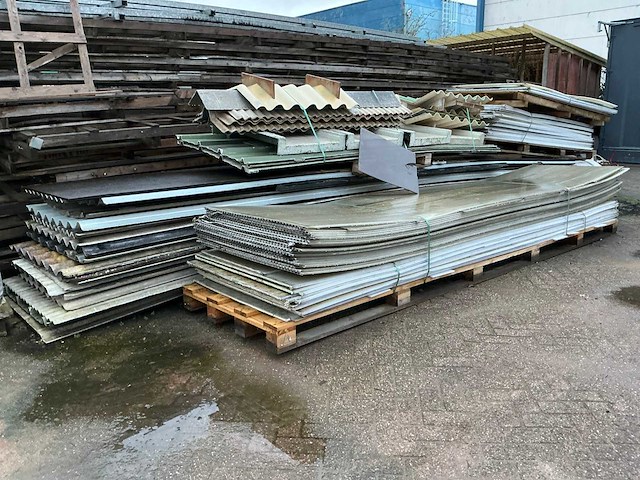 Partij bouwmaterialen - afbeelding 2 van  9