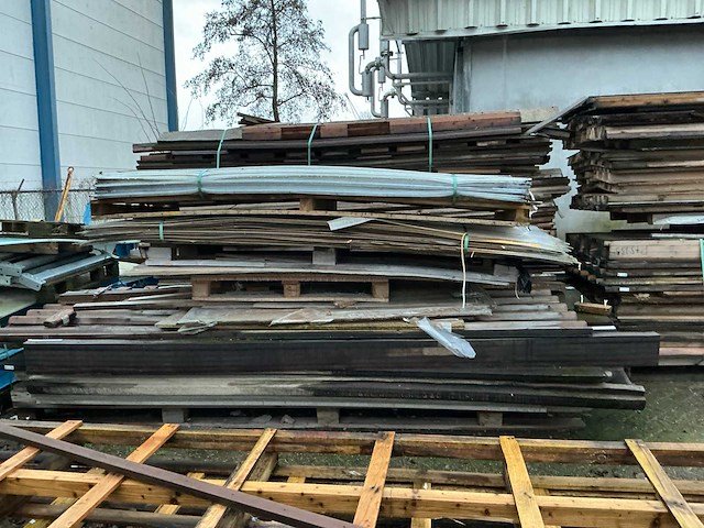 Partij bouwmaterialen - afbeelding 9 van  9