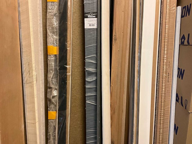 Partij bouwmaterialen - afbeelding 9 van  10