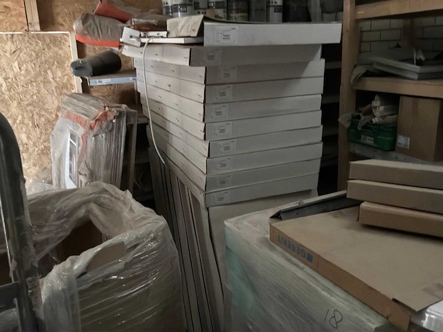 Partij bouwmaterialen - afbeelding 23 van  40