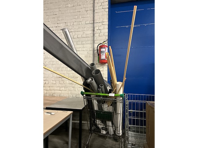 Partij bouwmaterialen - afbeelding 1 van  7