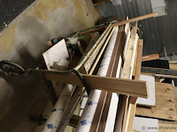 Partij bouwplanken en afwerkprofielen - afbeelding 13 van  13