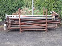 Partij bouwstempels in transportbok