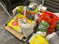 Partij bouwstoffen - afbeelding 4 van  5