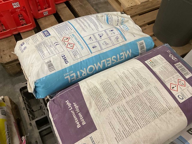 Partij bouwstoffen - afbeelding 7 van  15
