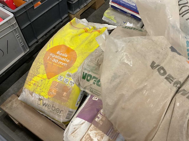 Partij bouwstoffen - afbeelding 12 van  15