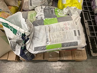 Partij bouwstoffen - afbeelding 14 van  15