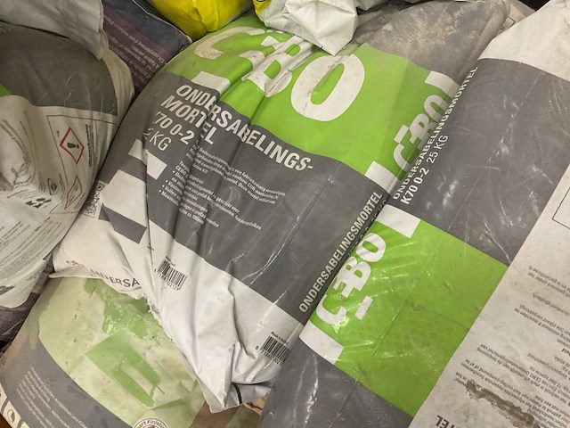 Partij bouwstoffen - afbeelding 15 van  15