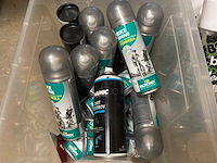 Partij bovelo / bike shine reinigings -en smeermiddelen - afbeelding 3 van  3