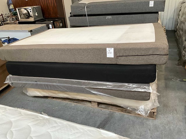 Partij boxspring toebehoren - afbeelding 5 van  7