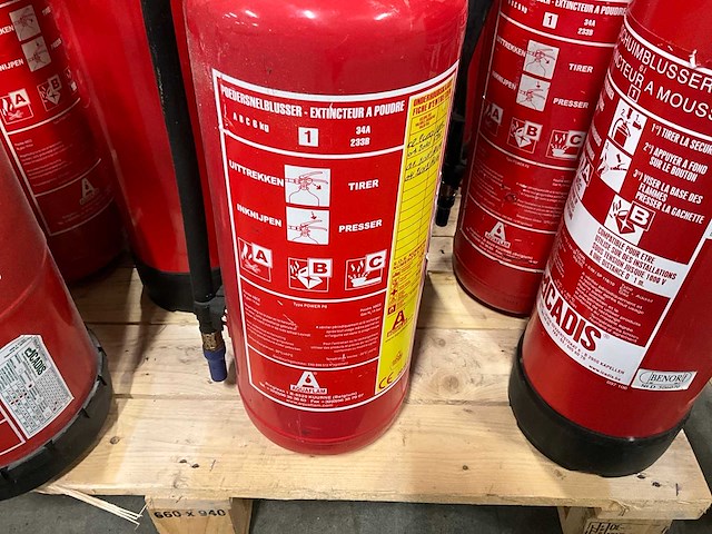 Partij brandblusser - afbeelding 2 van  5