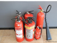 Partij brandblussers, diverse soorten o.a. 6kg abc poeder & 9ltr schuim - afbeelding 1 van  7