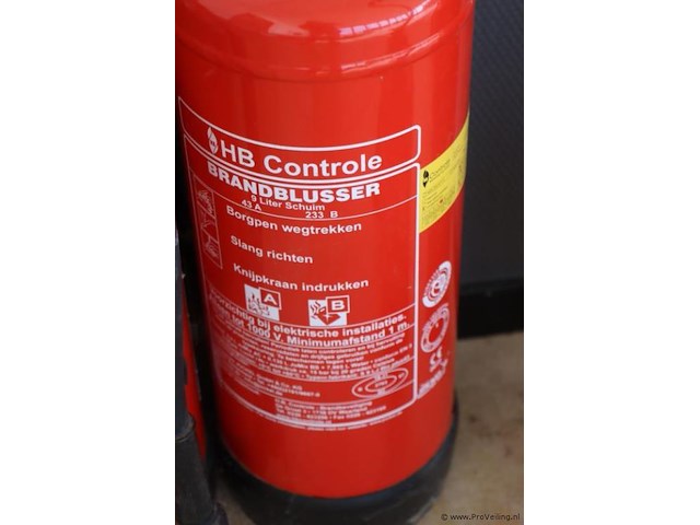 Partij brandblussers, diverse soorten o.a. 6kg abc poeder & 9ltr schuim - afbeelding 6 van  7