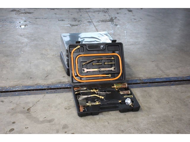 Partij branderset 4stuks nieuw - afbeelding 1 van  1