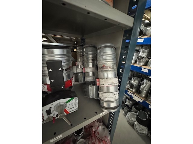 Partij brandkleppen en toebehoren - afbeelding 16 van  19