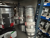 Partij brandkleppen en toebehoren - afbeelding 16 van  19