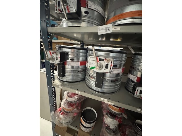 Partij brandkleppen en toebehoren - afbeelding 18 van  19