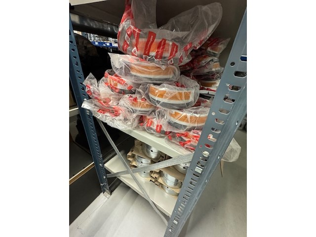 Partij brandkleppen en toebehoren - afbeelding 19 van  19