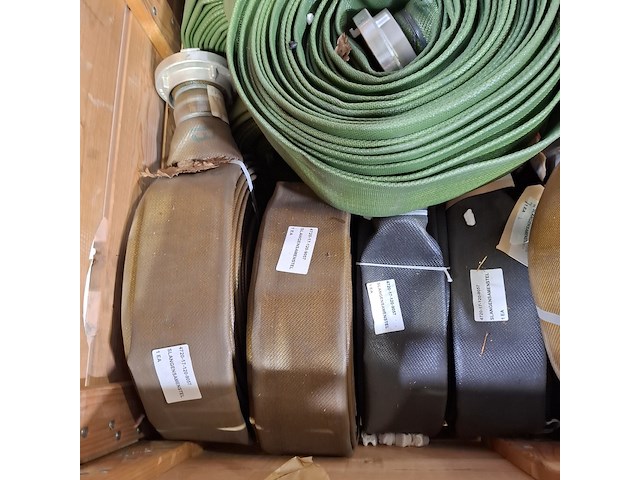 Partij brandslangen - afbeelding 5 van  8