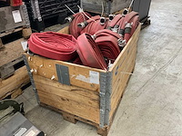 Partij brandslangen - afbeelding 1 van  2