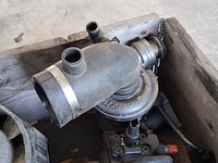 Partij brandstof pompen en dieselmotoren - afbeelding 2 van  10
