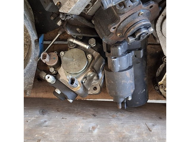 Partij brandstof pompen en dieselmotoren - afbeelding 8 van  10