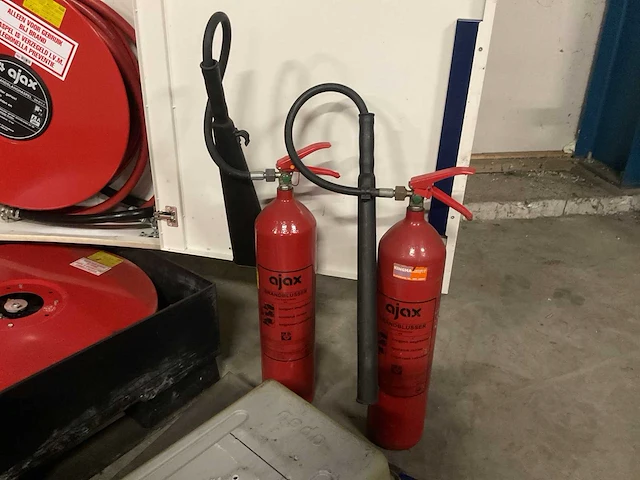 Partij brandveiligheidsmaterieel - afbeelding 3 van  4