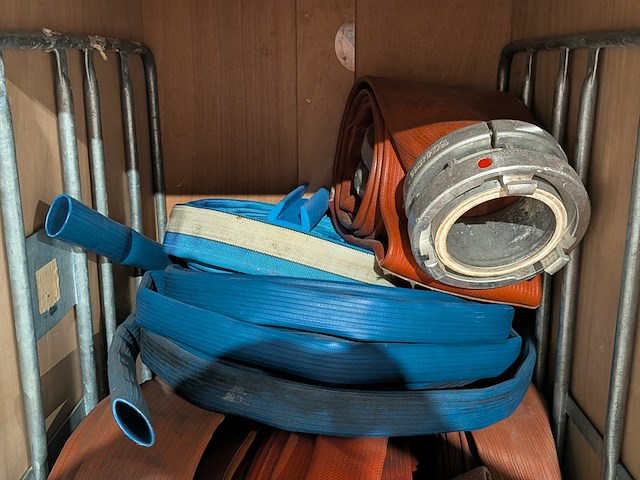 Partij brandweerslangen met storz koppeling, incl. rolcontainer - afbeelding 3 van  7