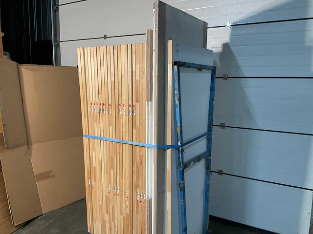 Partij (brandwerende) binnendeuren - afbeelding 1 van  6