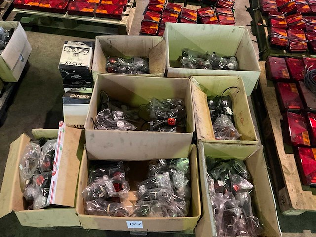 Partij breedte verlichting - afbeelding 1 van  8