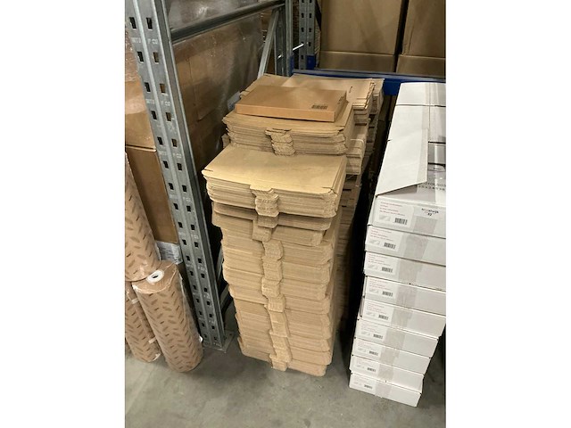 Partij brievenbusdozen 310x220x28mm (1225x) - afbeelding 5 van  5
