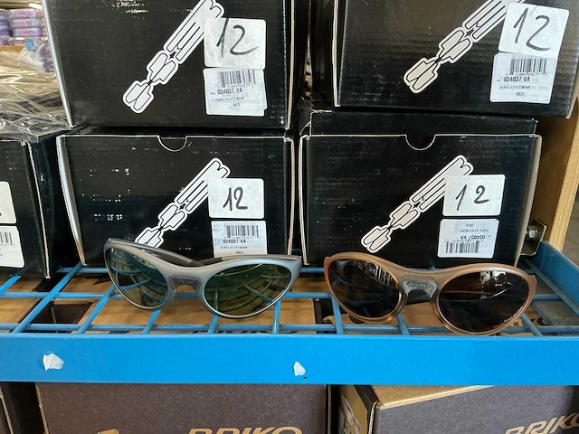 Partij briko corfu x3 eyewear (120x) - afbeelding 1 van  3