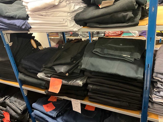 Partij broeken en overals - afbeelding 10 van  22