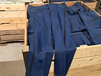 Partij broeken, pantalons en overhemden - afbeelding 5 van  7