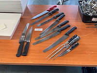 Partij broodmessen en divers - afbeelding 1 van  2