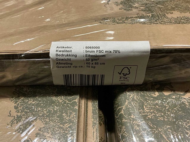 Partij bruin fsc mix 70% eikenboom 60x85cm sheets (33x) - afbeelding 4 van  5