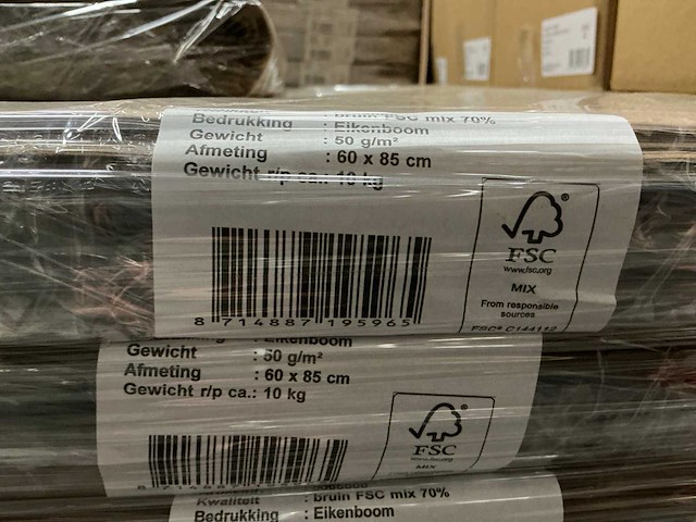 Partij bruin fsc mix 70% eikenboom 60x85cm sheets (33x) - afbeelding 5 van  5