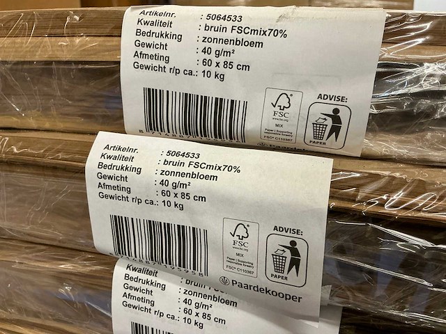 Partij bruin fsc mix 70% zonnenbloem 60x85cm 10kg per pak (67x) - afbeelding 3 van  3