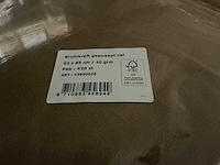 Partij bruin kraft gestreept vel 62x85cm / 40 grm (4200x) - afbeelding 1 van  1