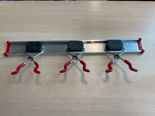 Partij bruns tuingereedschaphouder - afbeelding 2 van  4