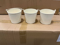 Partij bucket sevilla zinc ø10,3xh8,5cm -es9 cream gloss (1080x) - afbeelding 1 van  6